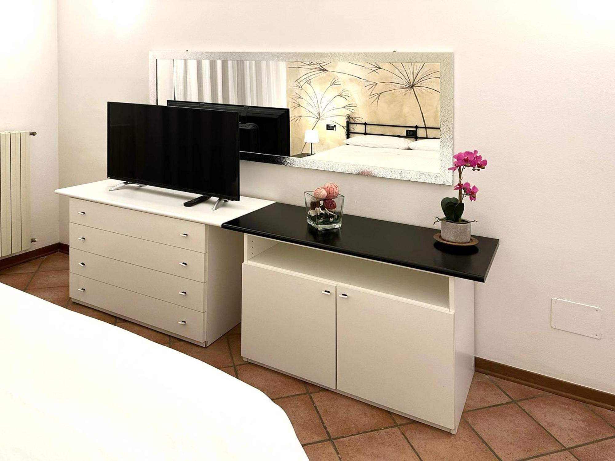 Int 12 - Appartamento Dei Gerani By Residence San Luca Boloňa Exteriér fotografie