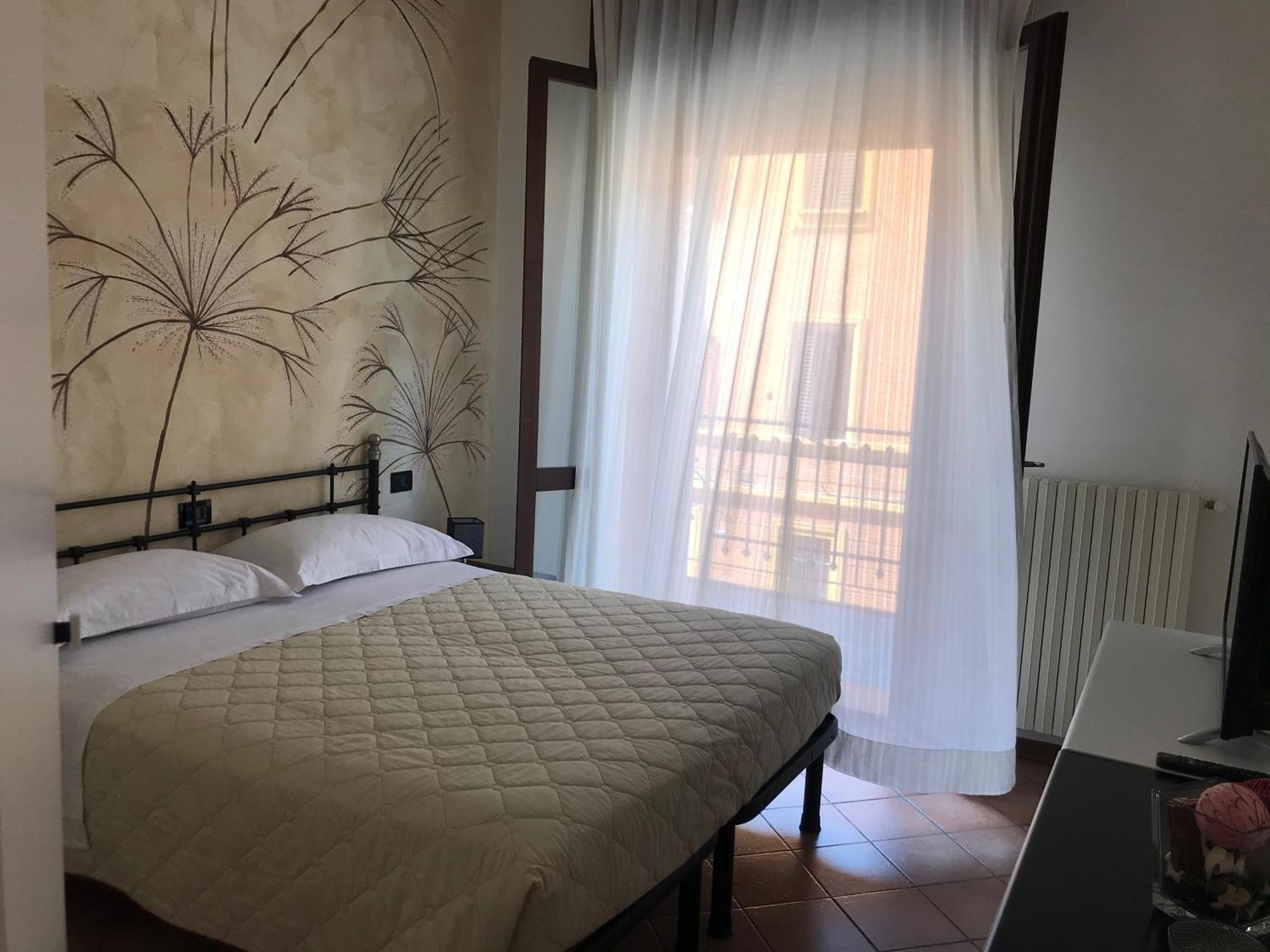 Int 12 - Appartamento Dei Gerani By Residence San Luca Boloňa Exteriér fotografie